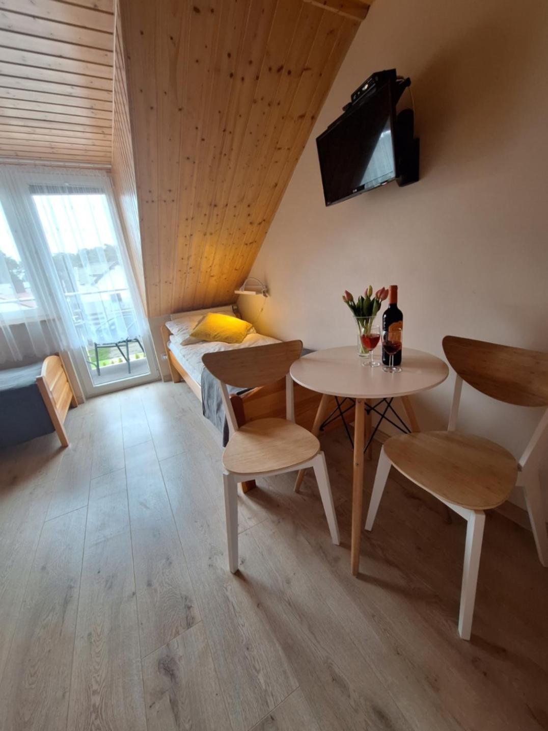 Helios Hotel Dębki Eksteriør billede